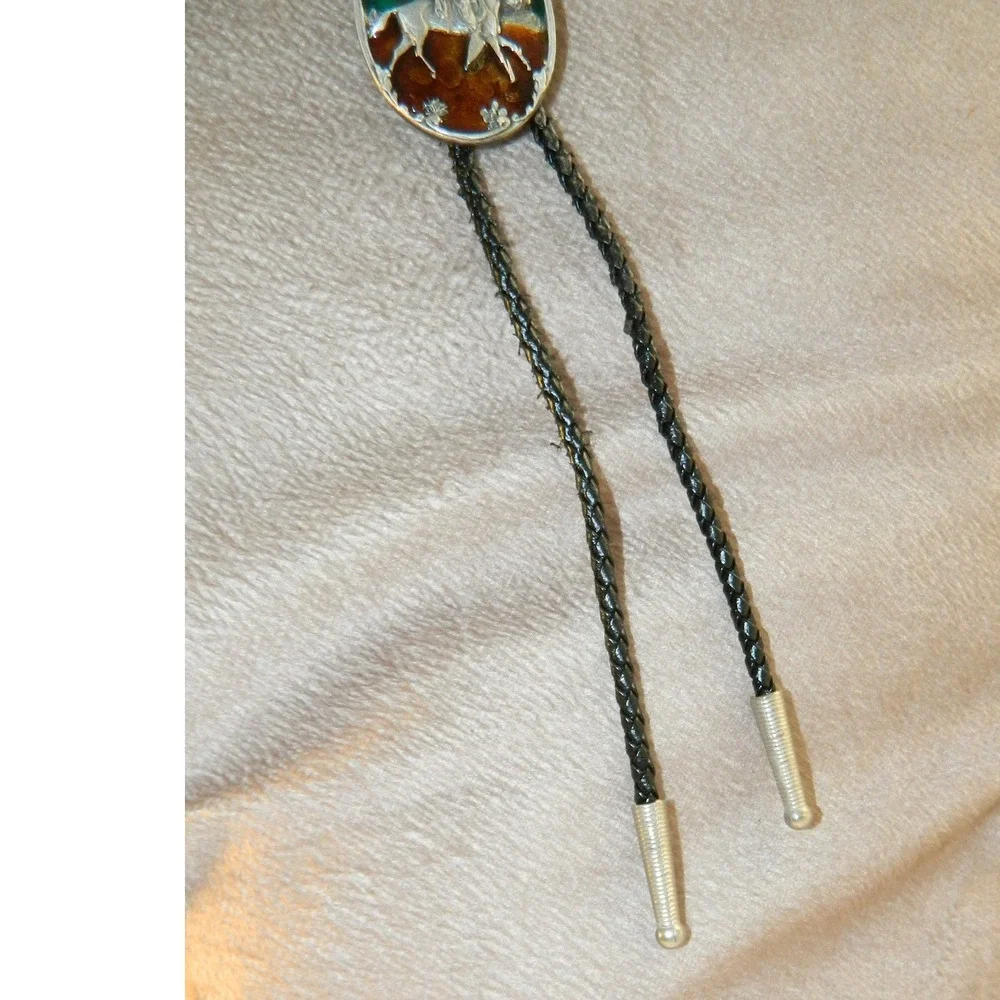 Vintage Bolo Tie Mens Brown Green Cowboy Horseback Enamel 1987 Western